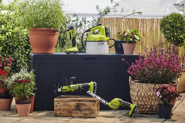 RYOBI - Cisaille - Sculpteur de végétaux 18V RYOBI - Batterie 2,0Ah - Chargeur - RY18GSA-120T - large