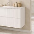 KIAMAMI VALENTINA - Meuble De Salle De Bain Suspendu 60Cm Blanc Façade Cannelée Avec Lavabo | Magnolia - vignette