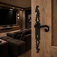 SECURY-T - Poignées de porte fer forgé COQ noir 330X36 mm Trou de clé L - vignette