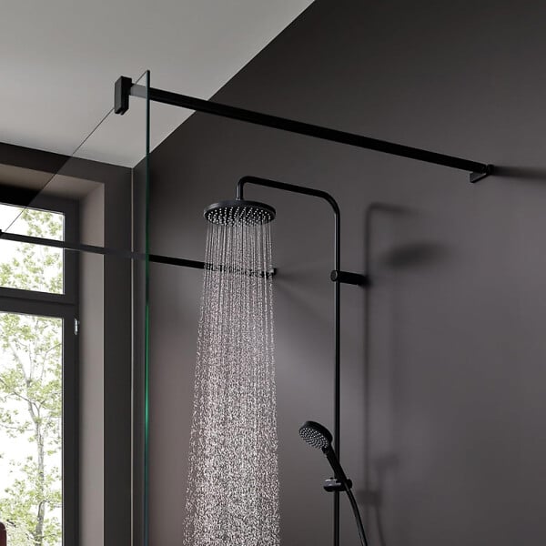 HANSGROHE - Pack mitigeur bain douche mécanique Vernis Blend + colonne Vernis Blend 200 noir mat - large