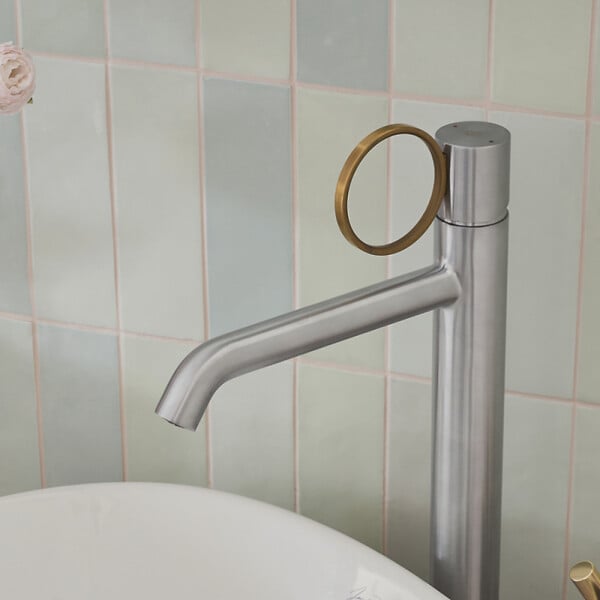 JACOB DELAFON - Mitigeur lavabo haut Vivienne chromé brossé avec bague laiton brossée - large