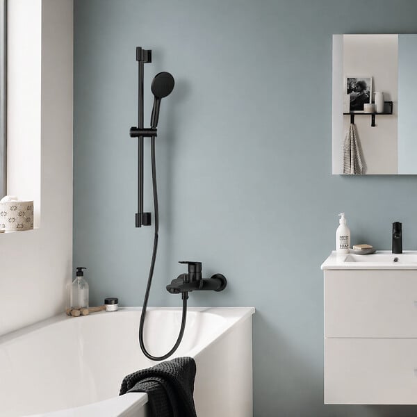 GROHE - Mitigeur bain douche mécanique Start Edge 2020 Noir mat + Ensemble de douche 2 jets avec barre Vitalio Start 110 - large