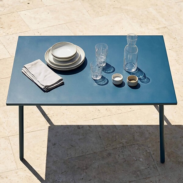 OVIALA - Table de jardin en acier 6 places 120 cm bleu pacific - Palavas - large