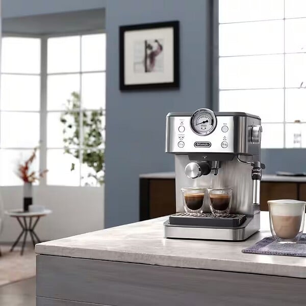 DELONGHI - Machine à Expresso 15 Bars Métal - EM450 - large