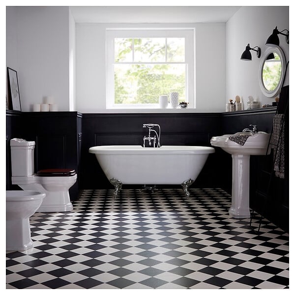 PLANETE BAIN - Baignoire ilot Charly blanche avec pieds patte d 'aigle chrome - large