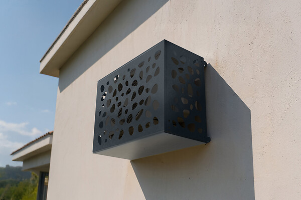 CASANOOV - Casanoov Cache Climatiseur Extérieur Acier Gris Anthracite Taille S 90x68x60 Sunny Avec Face Inférieure - large