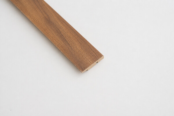 MODE DE VIE - Plinthe baron 14x58x2400mm pefc 70% - large