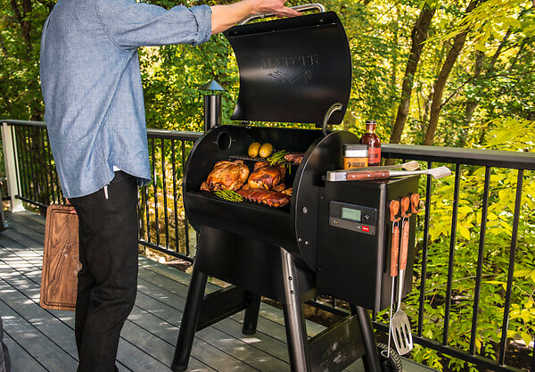 MARQUIER - Barbecue pellets connecté Pro 575 fonte émaillée - 10,5kW - 104x69x135 - large