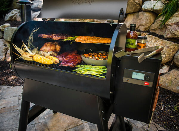 TRAEGER - Barbecue pellets connecté fonte émaillée 10.5kW 125x69x140cm Pro 780 - large
