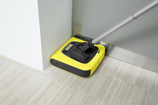 KARCHER - Balai électrique sans fil - 3.7V - 30 min d'autonomie - large