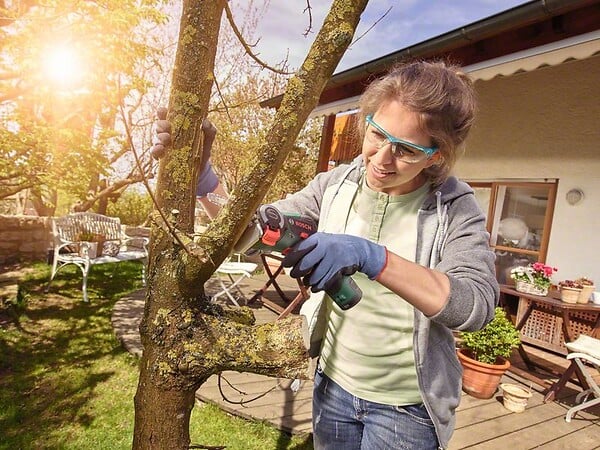 BOSCH - Scie multi-usage sans fil EasyCut 12 - 12V - 65mm - large