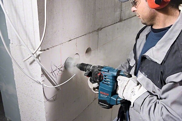 BOSCH PRO - Marteau perforateur SDS-Plus GBH 3-28 DFR - 800 W - large