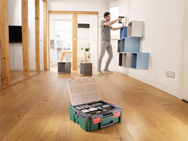 BOSCH - Perceuse à percussion sans-fil 18V - 241 accessoires - 34 Nm - large