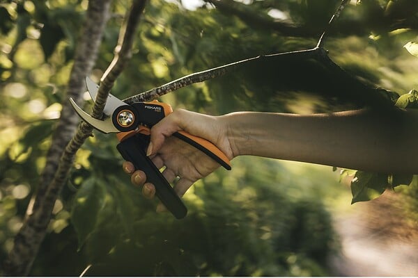 FISKARS - Sécateur X-Series PowerGearX P961 - large