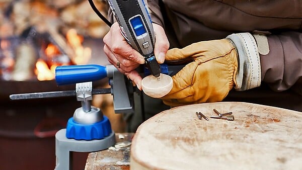 DREMEL - Etau orientable pour outil Multi-vise 2500 - large