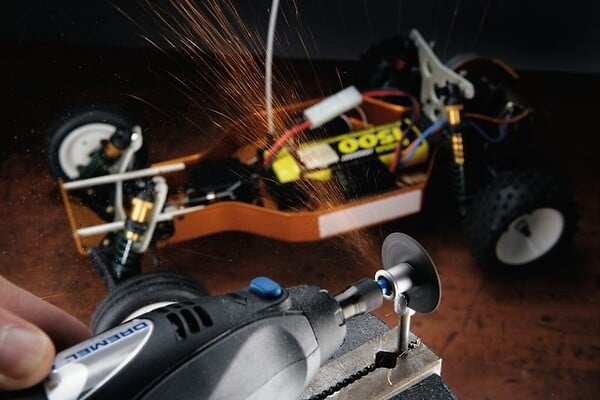 DREMEL - Mandrin et 2 disques à tronçonner EZ SpeedClic - 38mm - large