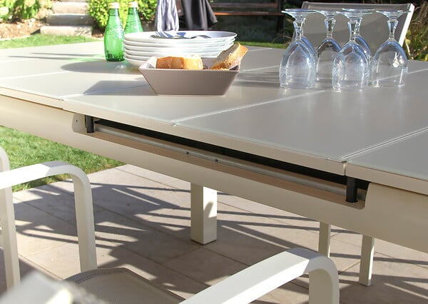 JARDILINE - Table de jardin Milos - Aluminium - Ivoire - 10 personnes - large