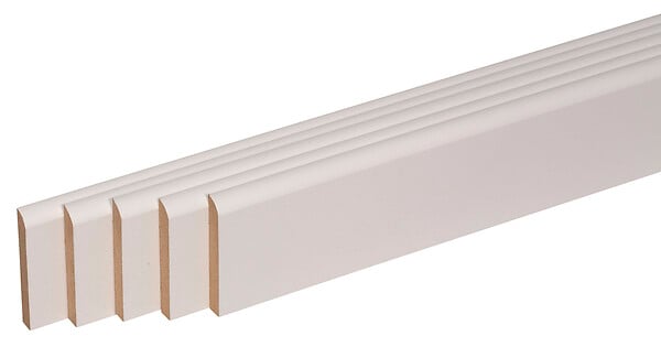 AJ TIMBER - Plinthe revêtue bord arrondi - Blanc - L2,20m x 70mm x 10mm - large