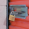 MASTER LOCK - Cadenas à clé laiton massif 50mm anse d.8xh.30mm 6 goupilles - vignette
