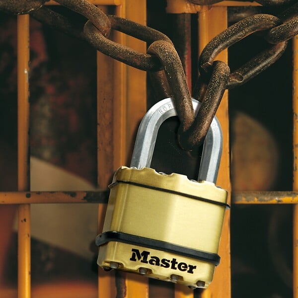 MASTER LOCK - Cadenas à clé acier laminé finition laiton 45mm anse octo d.8xh.38mm - large