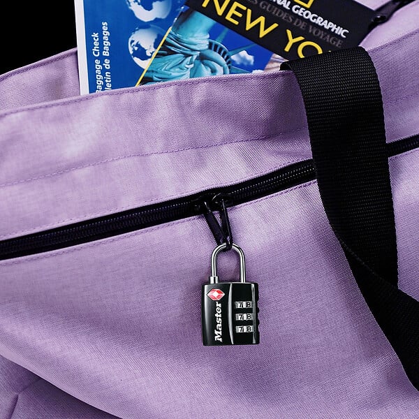 MASTERLOCK - Cadenas bagages certifié TSA à combinaison 30mm anse d.3xh.19mm - large