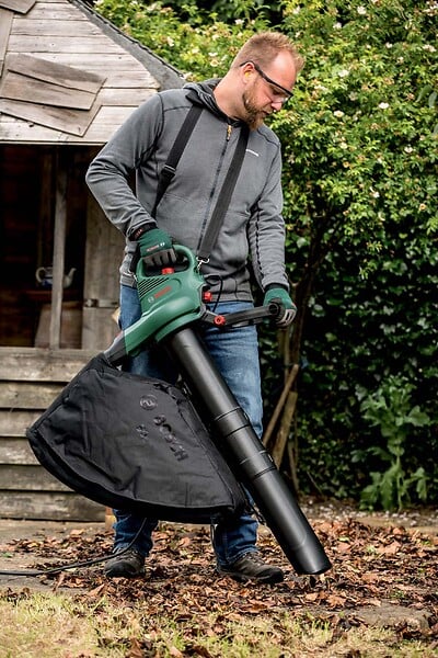 BOSCH - Aspirateur Souffleur Broyeur UniversalGardenTidy - 2300W - large