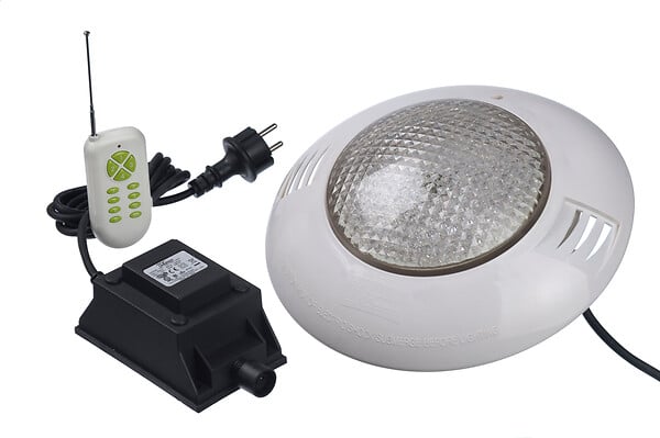 UBBINK PIS - Kit éclairage piscine - 406 LED RVB - Télécommandé - large