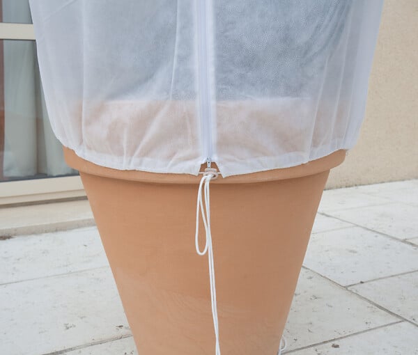 NORTENE - Housse d'hivernage Hiverzip 70g/m2 - Polypropylène - 2mx3m - large