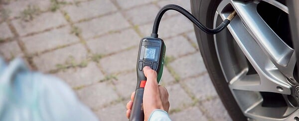 BOSCH - Pompe pneumatique EasyPump - Sans fil - Batterie 3.6V intégrée - large