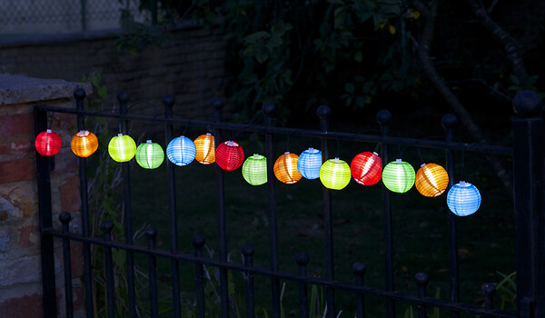 SMARTSOLAR - Guirlande solaire 10 lanternes chinoises multicolore - 2,7 m - large