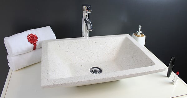 LT AQUA + - Vasque à poser Terrazzo Tamara - Crème - H.13xL.50xP.37cm - large