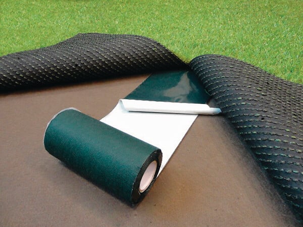NORTENE - Bande raccord autocollant gazon artificiel - Vert - 15cmx5m - large