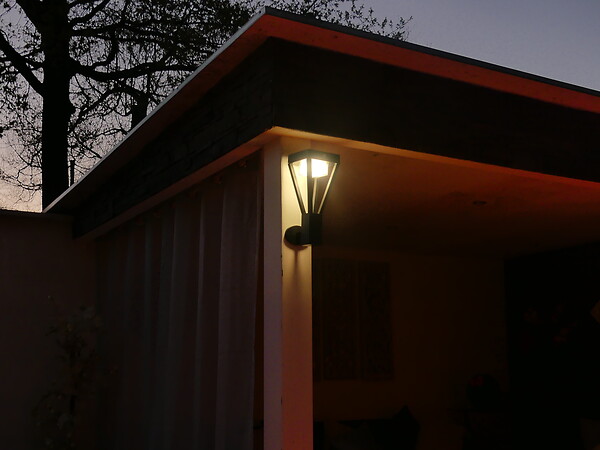LUMIHOME - Applique Solaire LUXOR noire - avec détecteur de présence - large