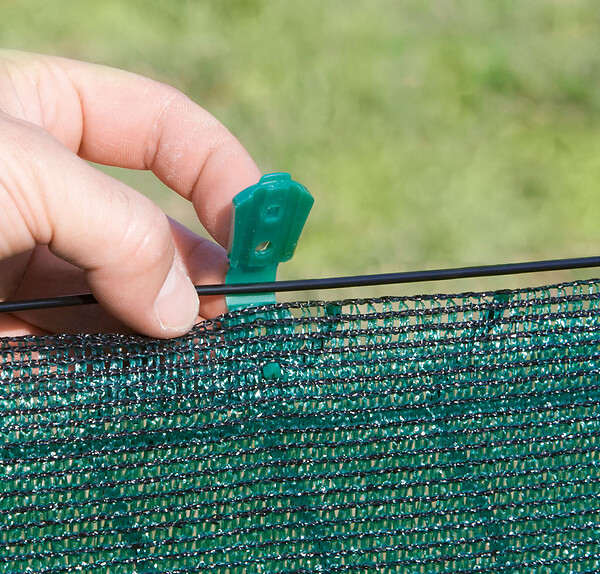 NORTENE - 20 pinces de fixation pour brise-vue tissés vert 3.40x2cm - large
