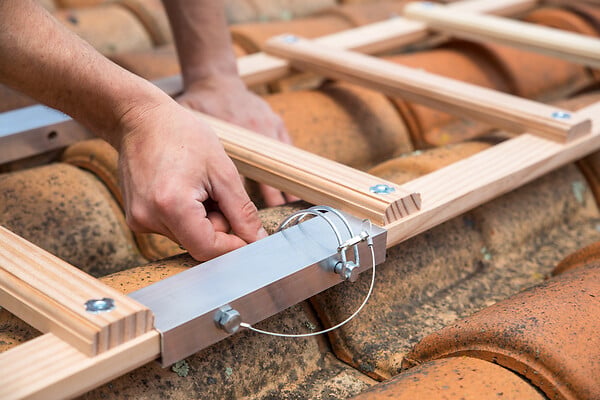 HAILO - Extension d'échelle de toit en bois Safety Roof - 1x2m - large