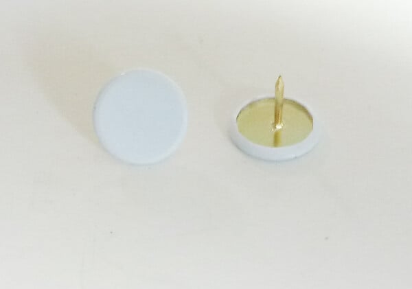 COTEKA - 70 punaises acier plastifié blanc 10mm - large