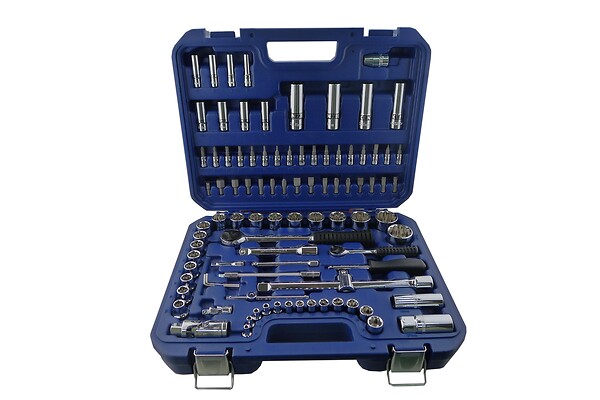 MC KENZIE - Coffret à douilles -  Chrome vanadium - 94 pièces - large