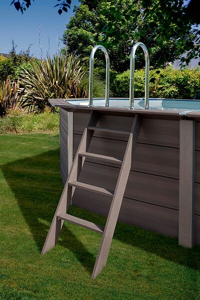 GRE - Piscine ovale composite 6,64m x 3,86m x H.1,54m - large