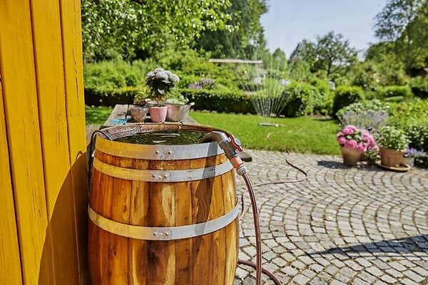 GARDENA - Pompe Pour Collecteur D'eau De Pluie 4700/2 - Inox - large